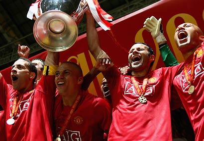 1211408755manu2.jpg