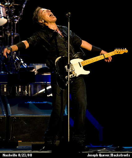 nashville_quever1.jpg